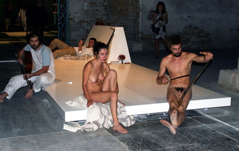 naked in a museum #105772763