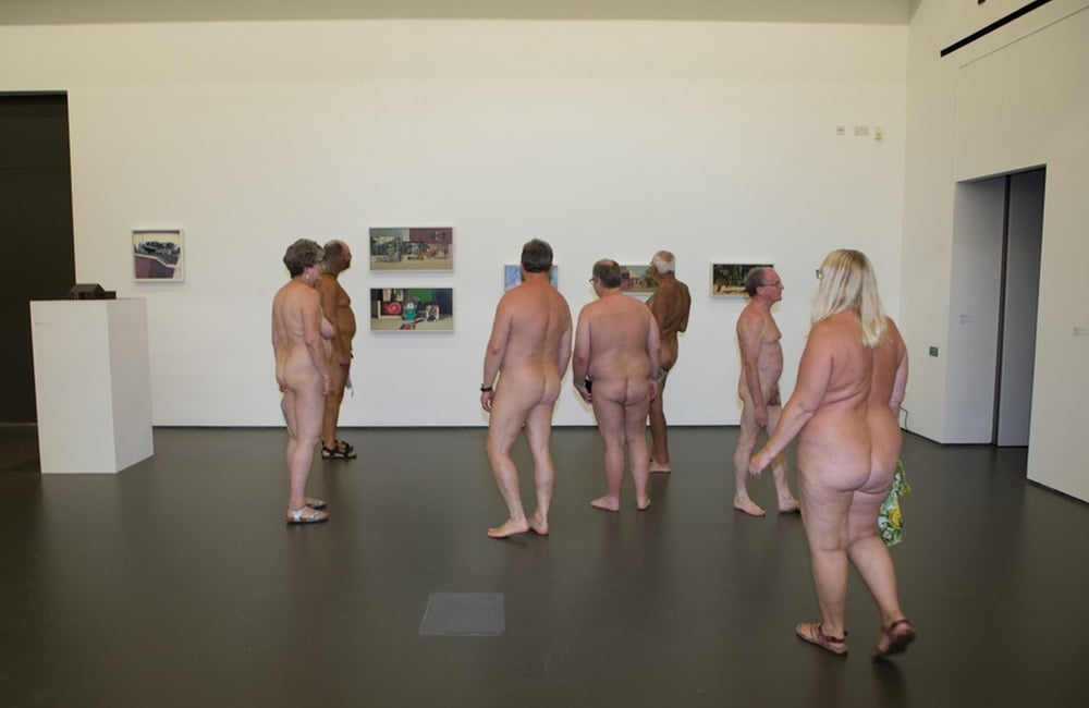 naked in a museum #105772846