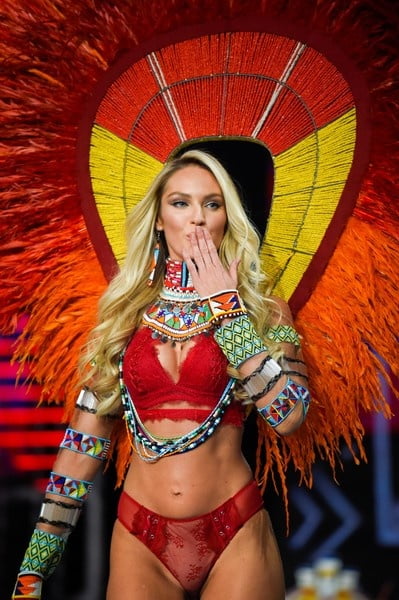 Candice swanepoel victoria's secret fashion show
 #103360355