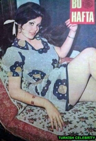 Türkische Berühmtheit retro pic turk vitage Nylonsocken erotisch
 #102765080