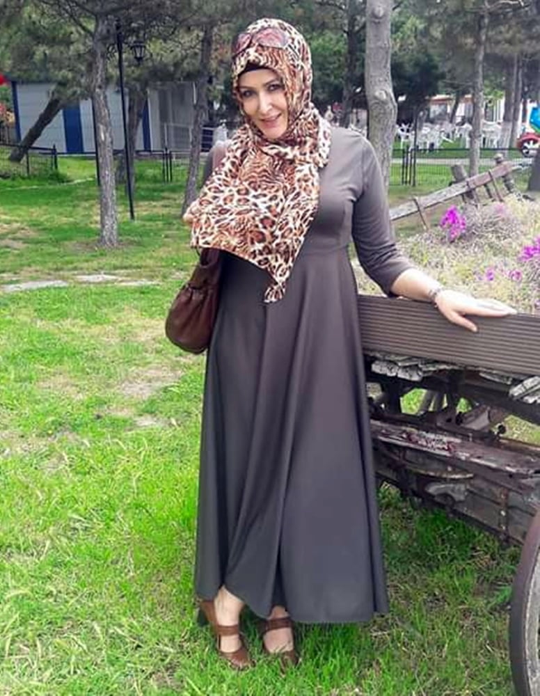 Turbanli hijab arab turkish paki egypt chinese indian malay #79903064