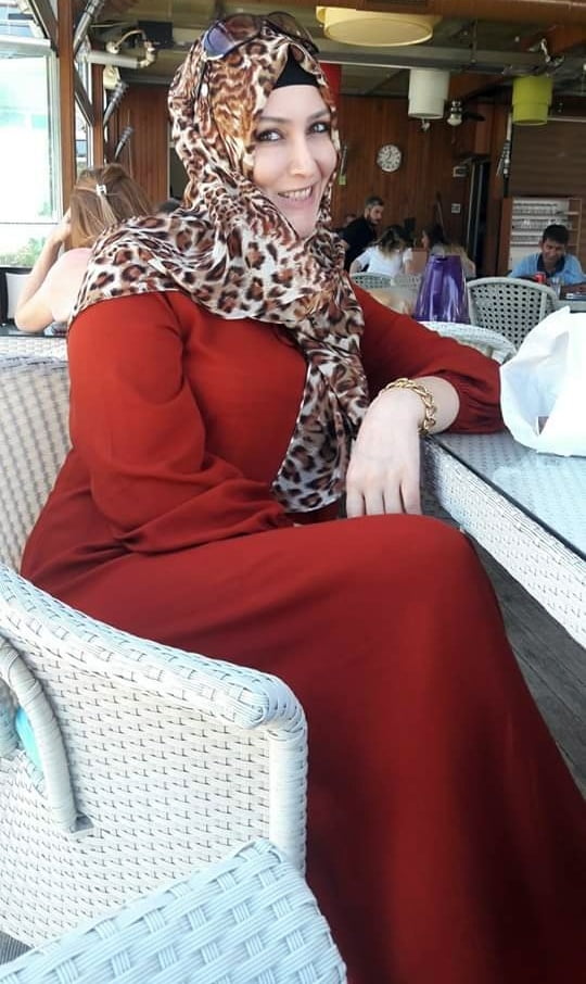 Turbanli hijab árabe turco paki egipcio chino indio malayo
 #79903073
