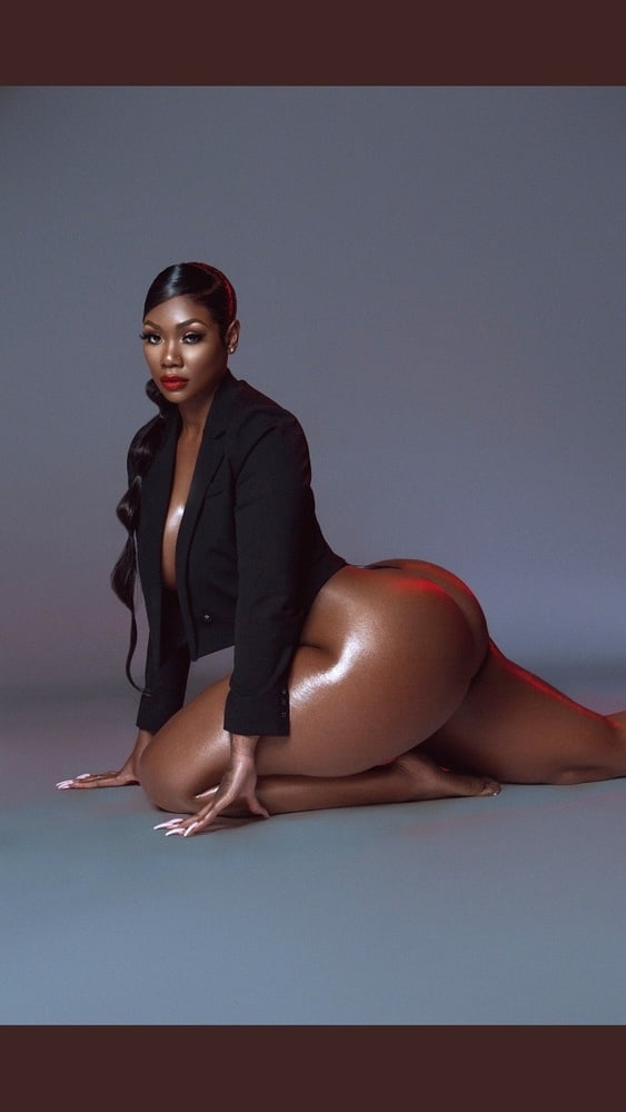 Thicc Mamas #91874850