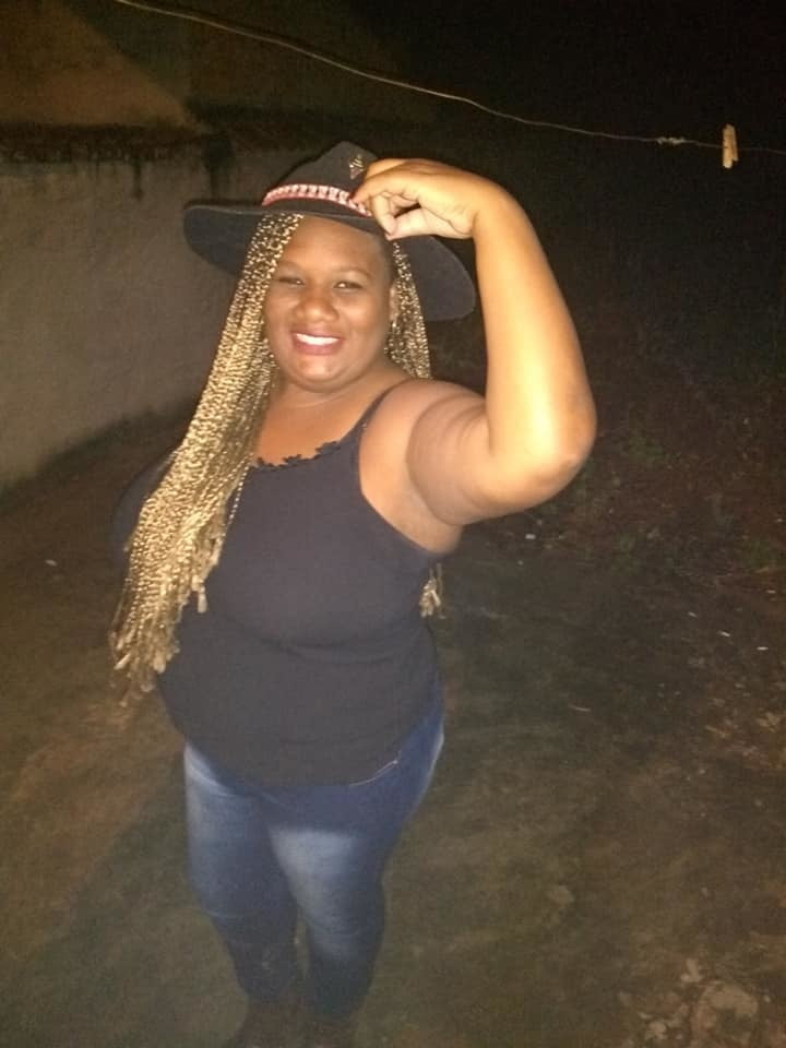 Adriela osorio
 #81836737