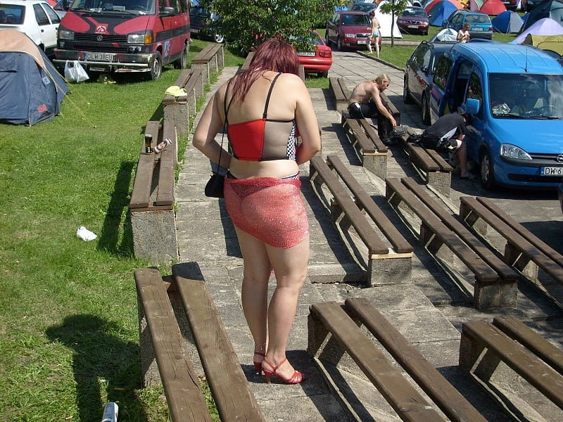 milfs and gilfs exibe on public #91335277