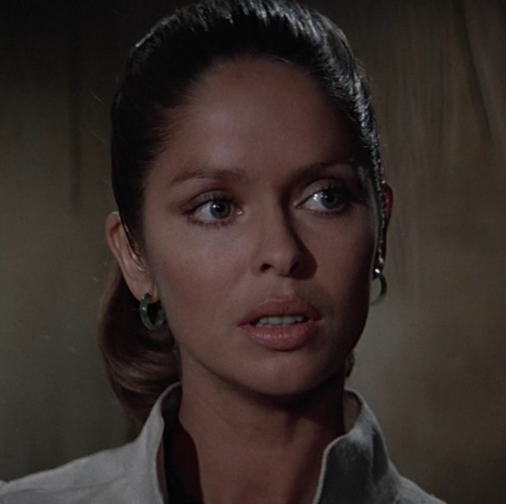 Barbara bach
 #102422076