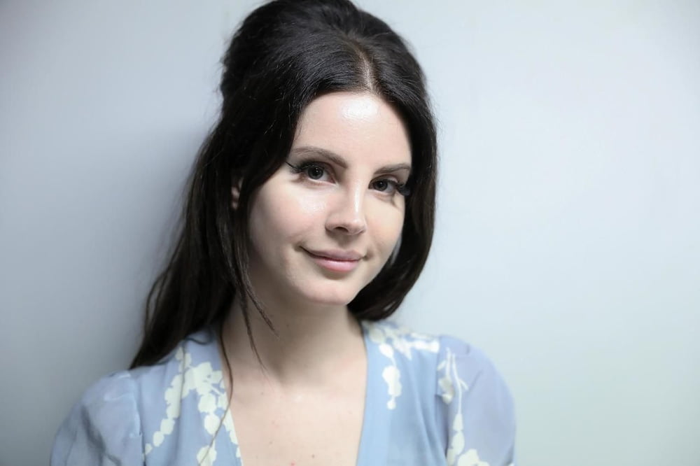 Lana del rey contro il tuo cazzo #106350584