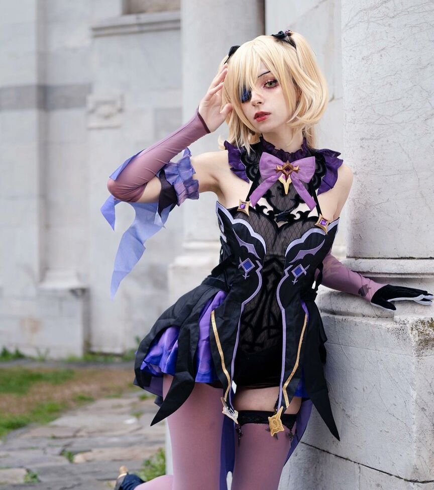 Himeecosplay desnuda #109697005