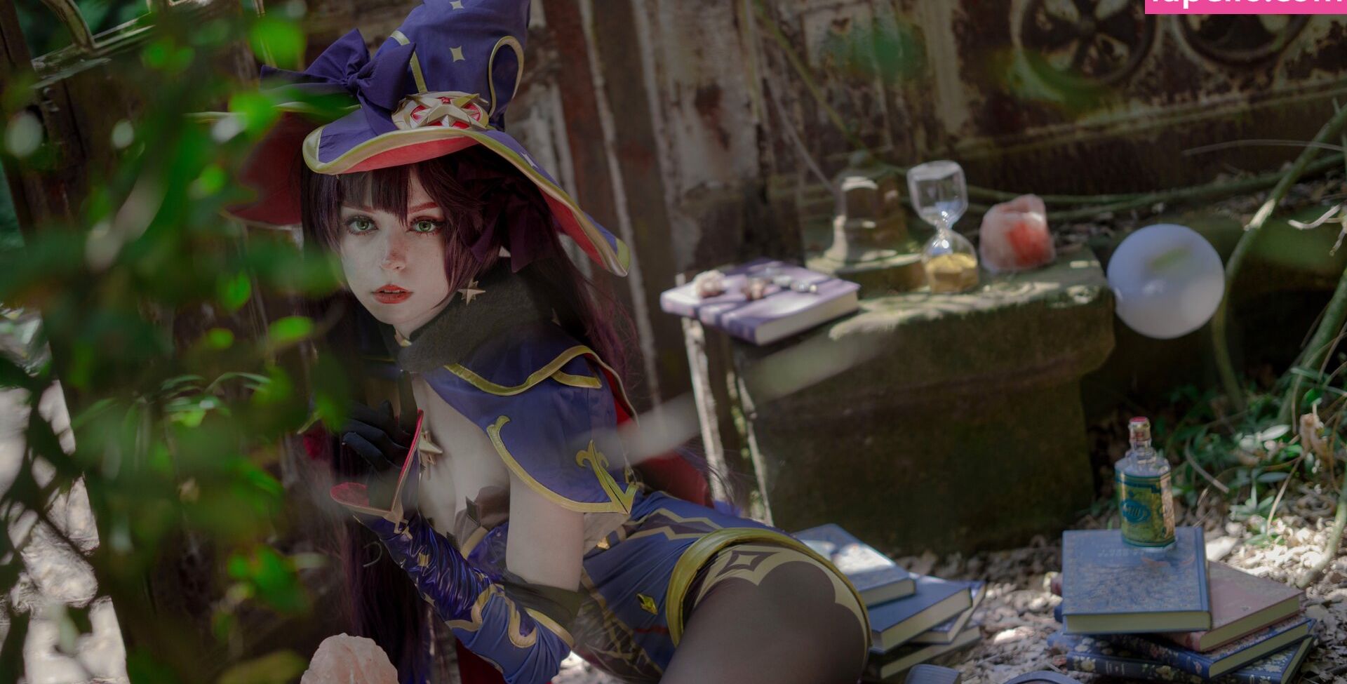 Himeecosplay desnuda #109697039