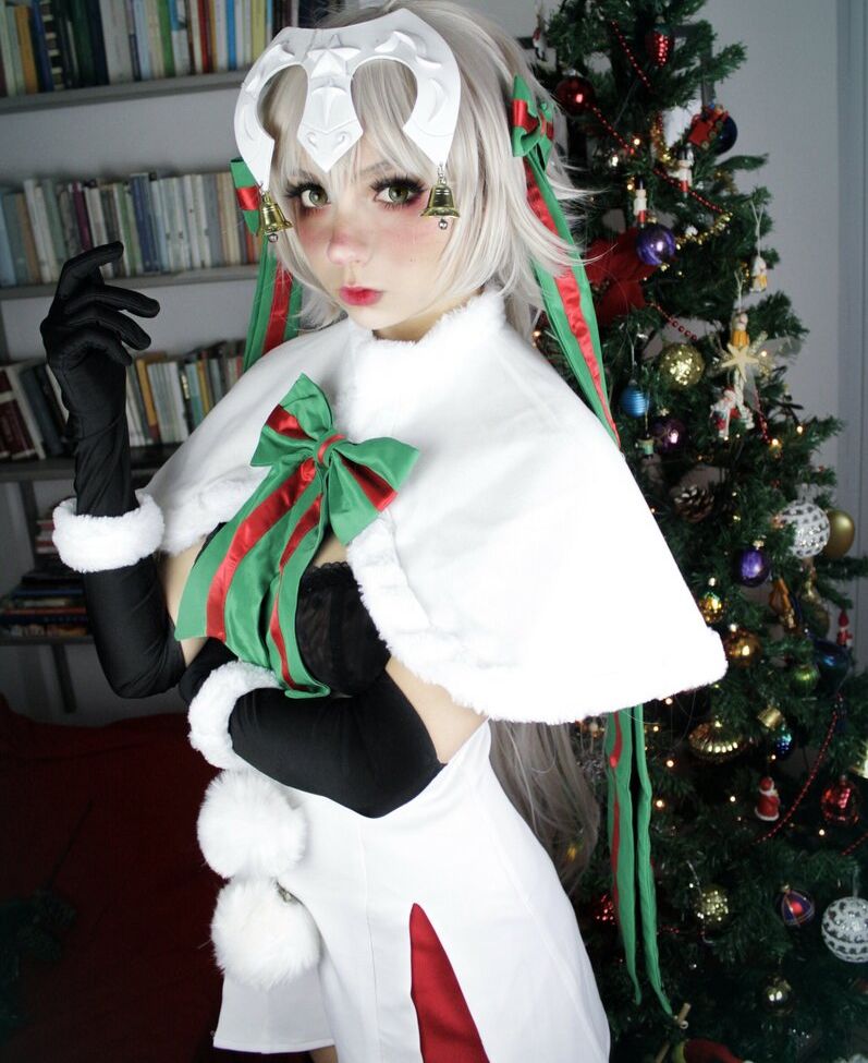 Himeecosplay desnuda #109697068