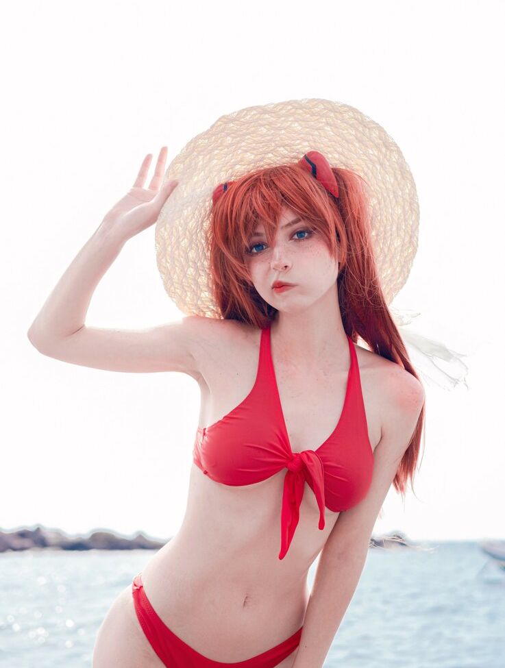 Himeecosplay desnuda #109697248