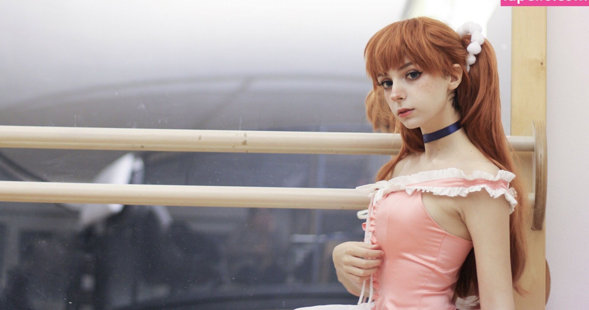 Himeecosplay desnuda #109697275