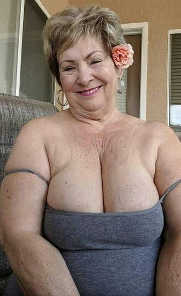 Mature ladies braless cleavage pokies 121
 #103491609