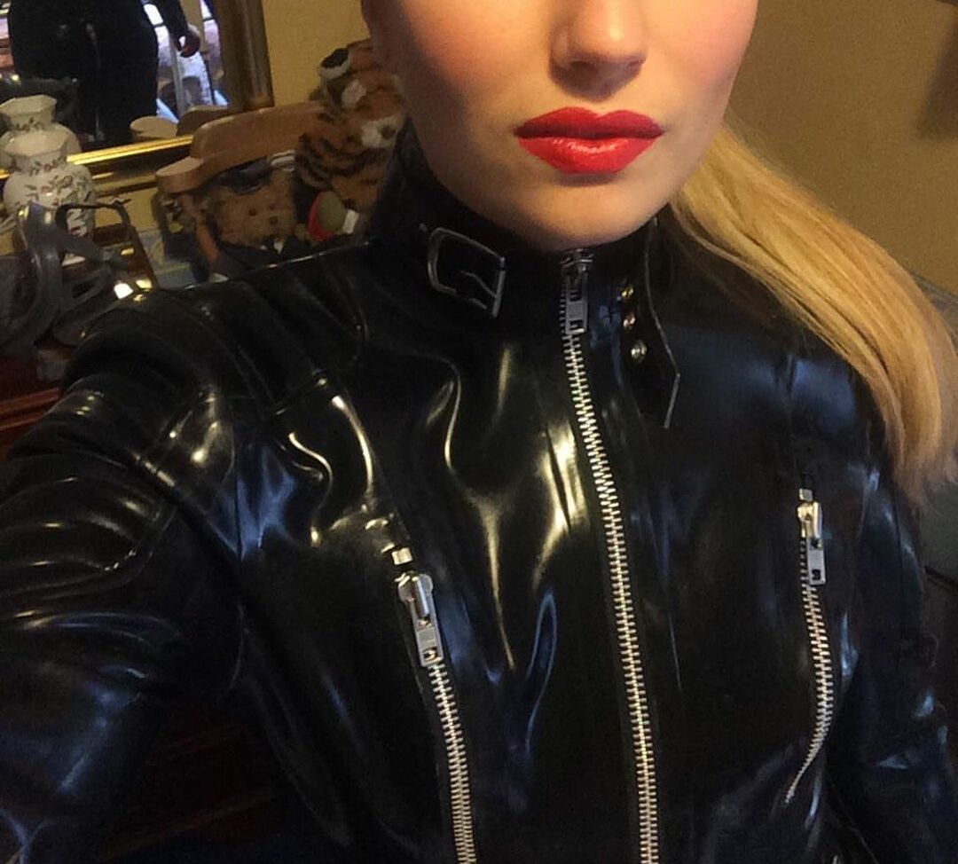 StephanieBC desnuda #108228722