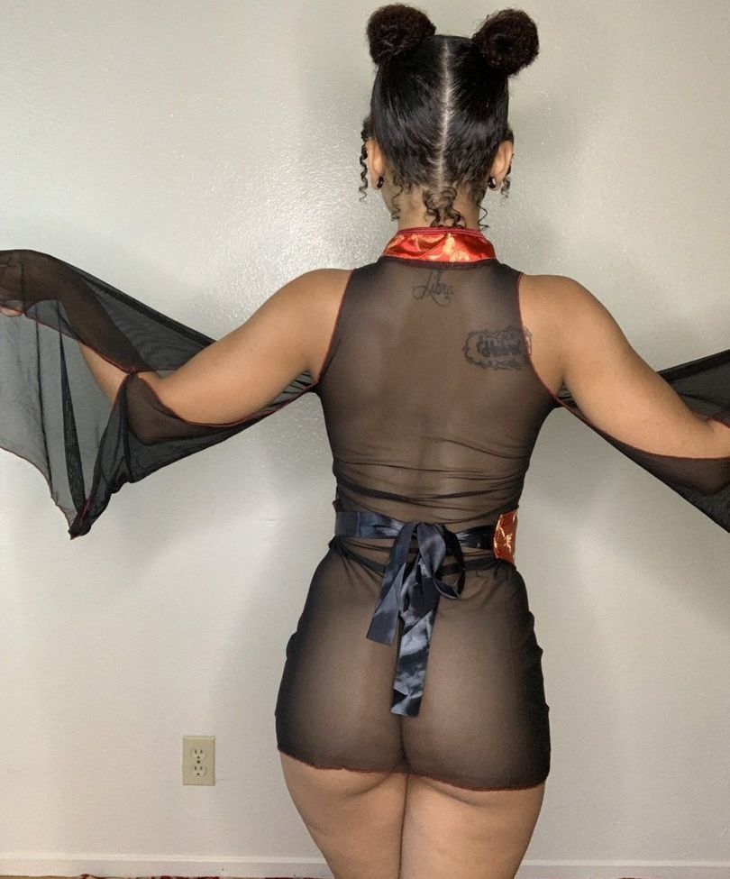 The Lovely Luna desnuda #108113334