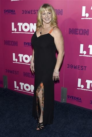 Tonya Harding
 #99109807