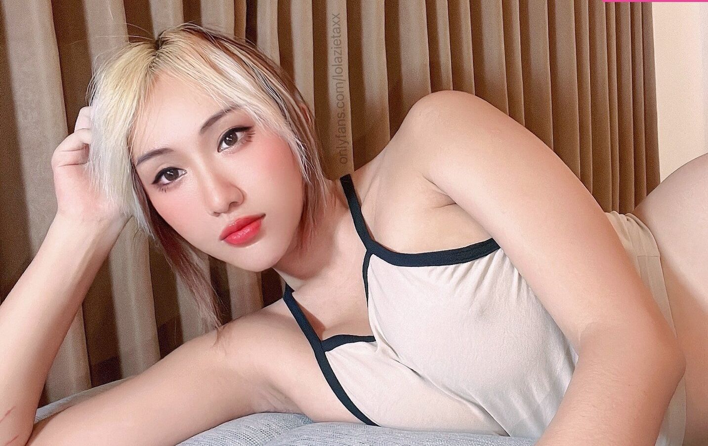 Lola Zieta nackt #109194203