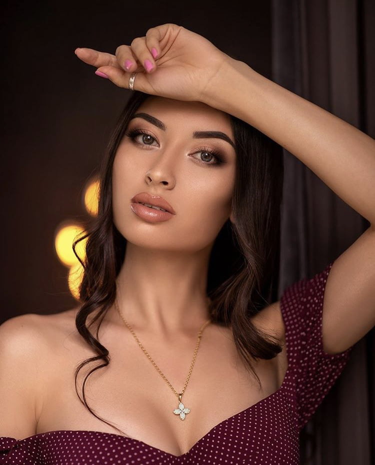 Kz saniya
 #88950567