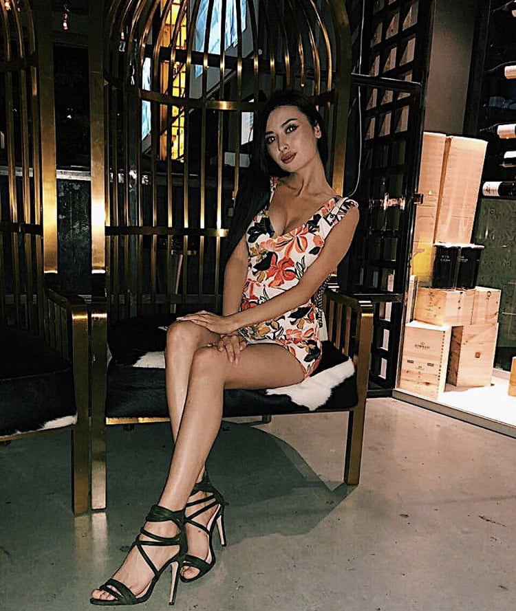 Kz saniya
 #88950688