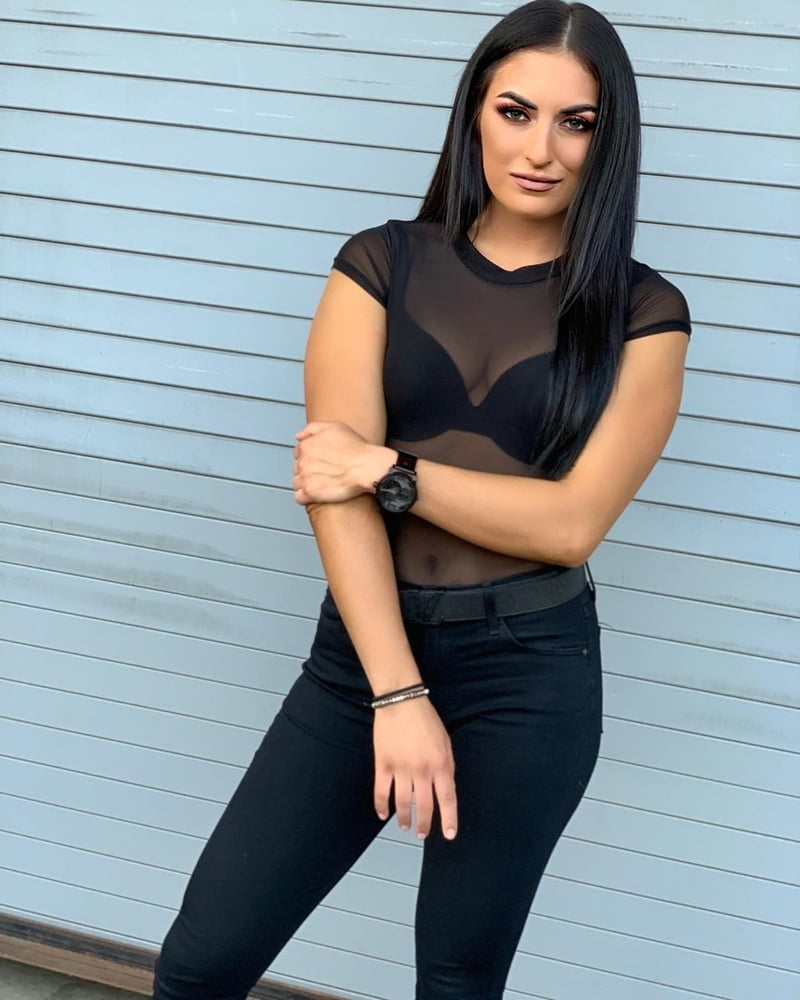 Sonya deville
 #97910301