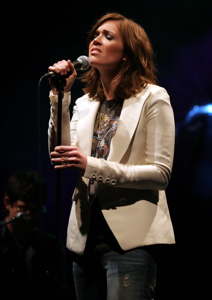 Mandy Moore - Best Buy Live Presents In Concert (2 Jun 2009) #87405078