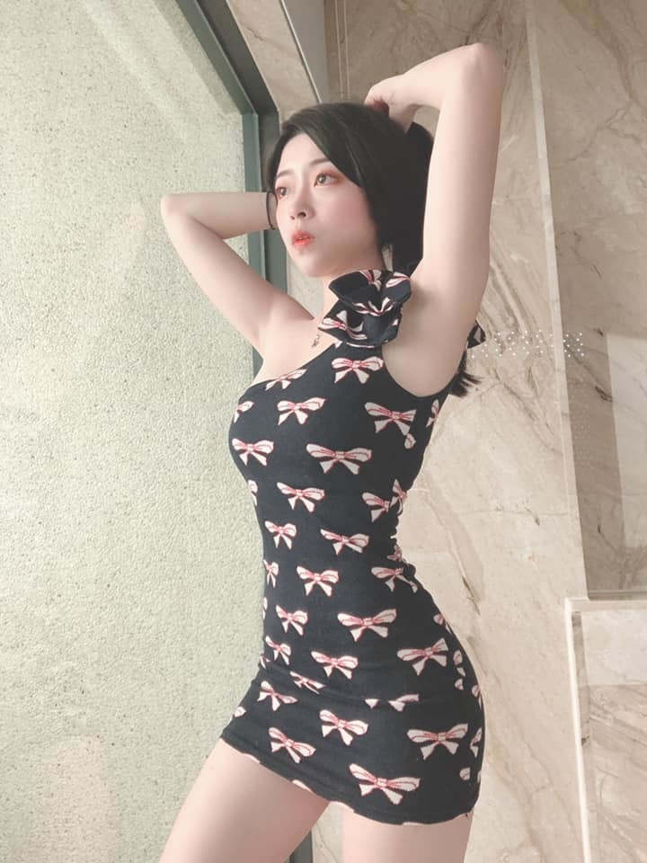 Asiático adicto 98
 #99309874