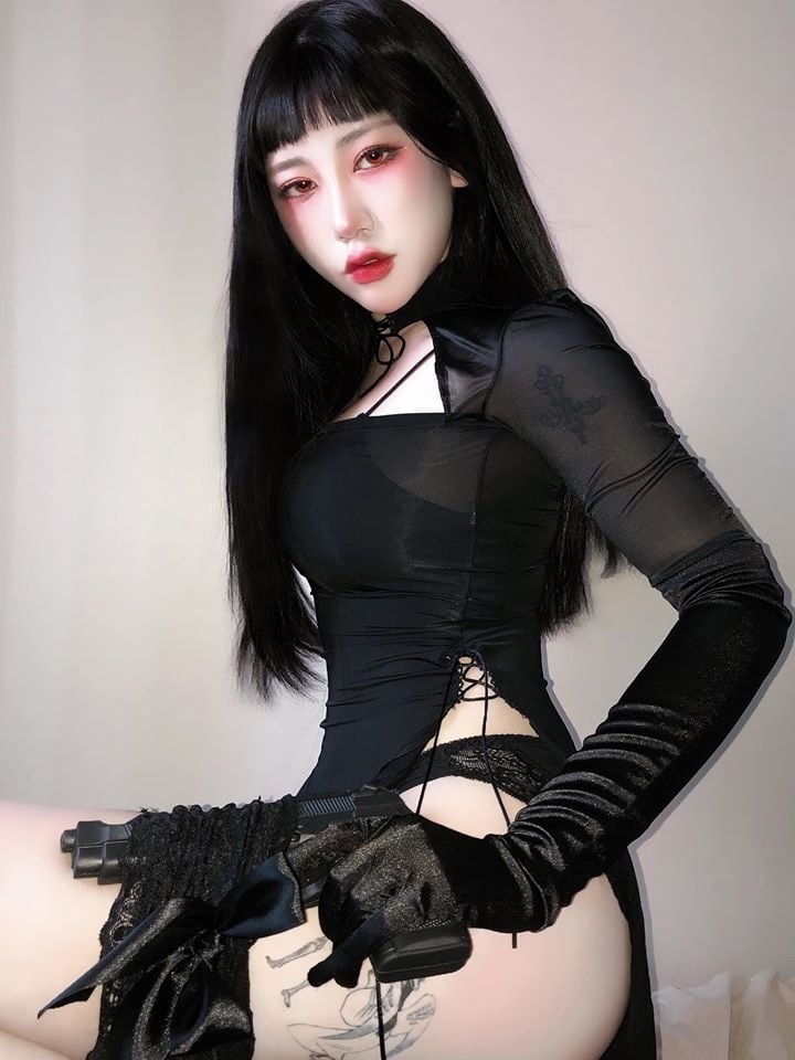 Asiático adicto 98
 #99309919