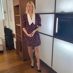 Holly Willoughby #100060498