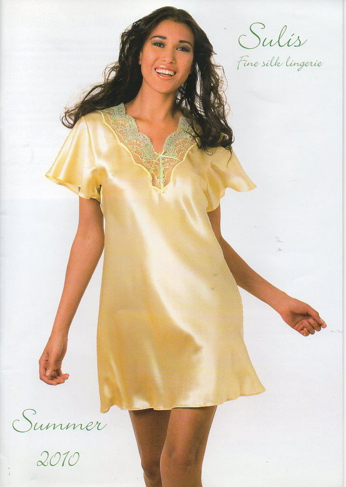 Vintage sulis catalogue 2010 - lingerie en soie
 #103458901