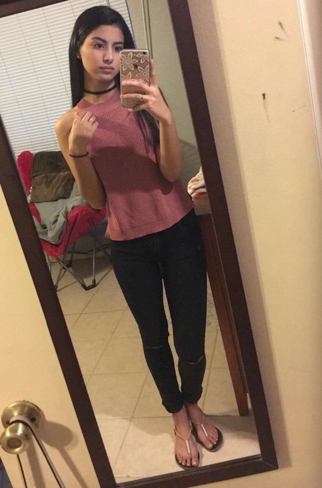 Latina 16
 #81489439