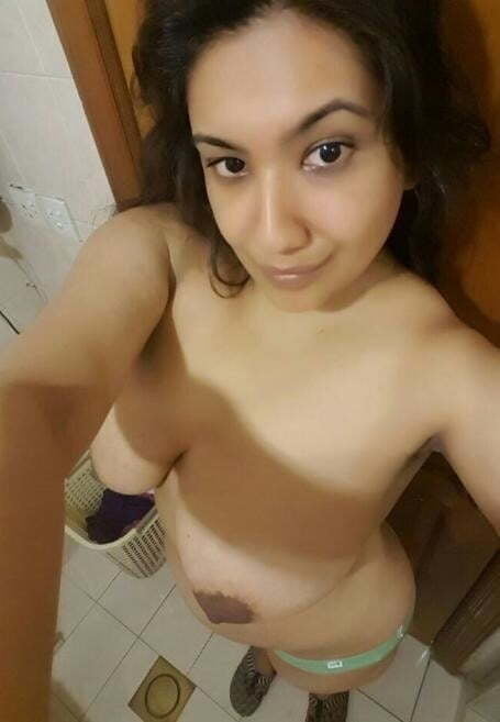 Latina 16
 #81489585
