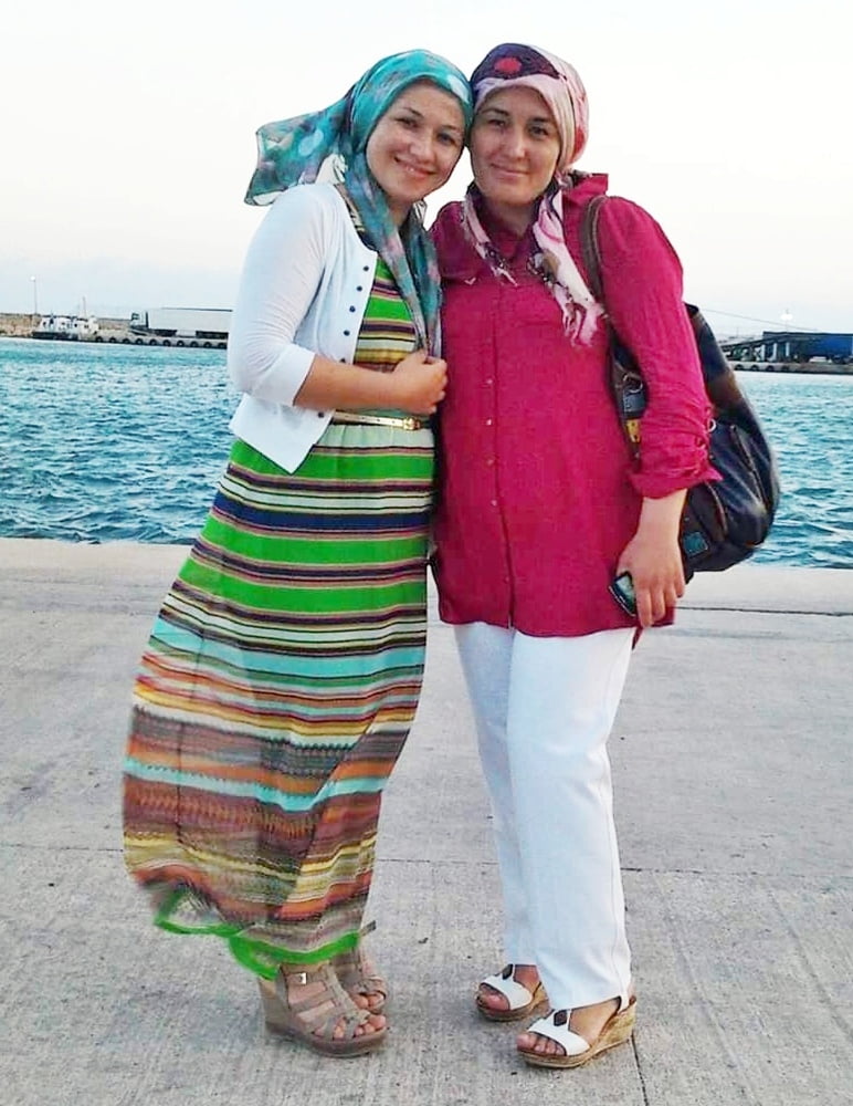 Turbanli hijab arab turkish paki egypt chinese indian malay
 #87928659