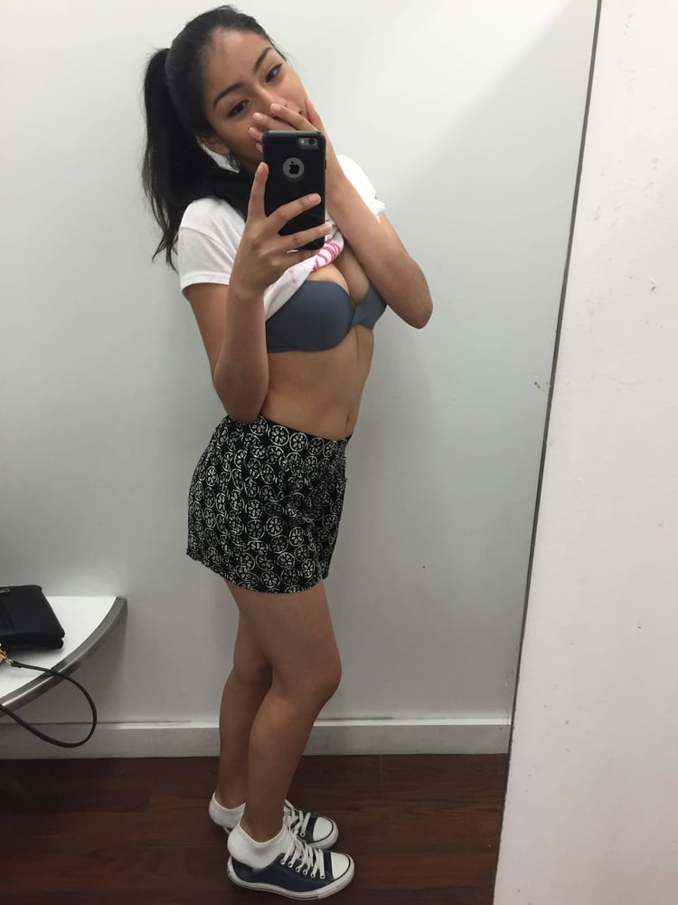 Amateur morena 224
 #103136640