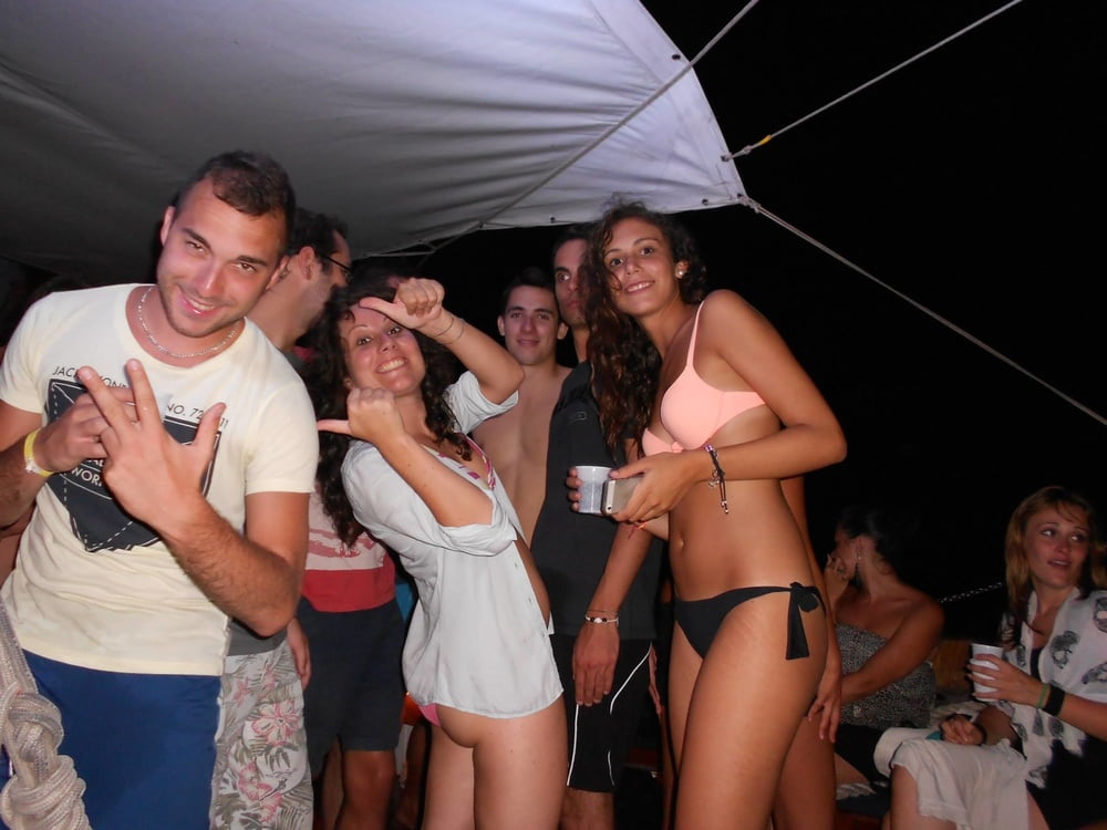 Sexy vacations (candids) #94815974