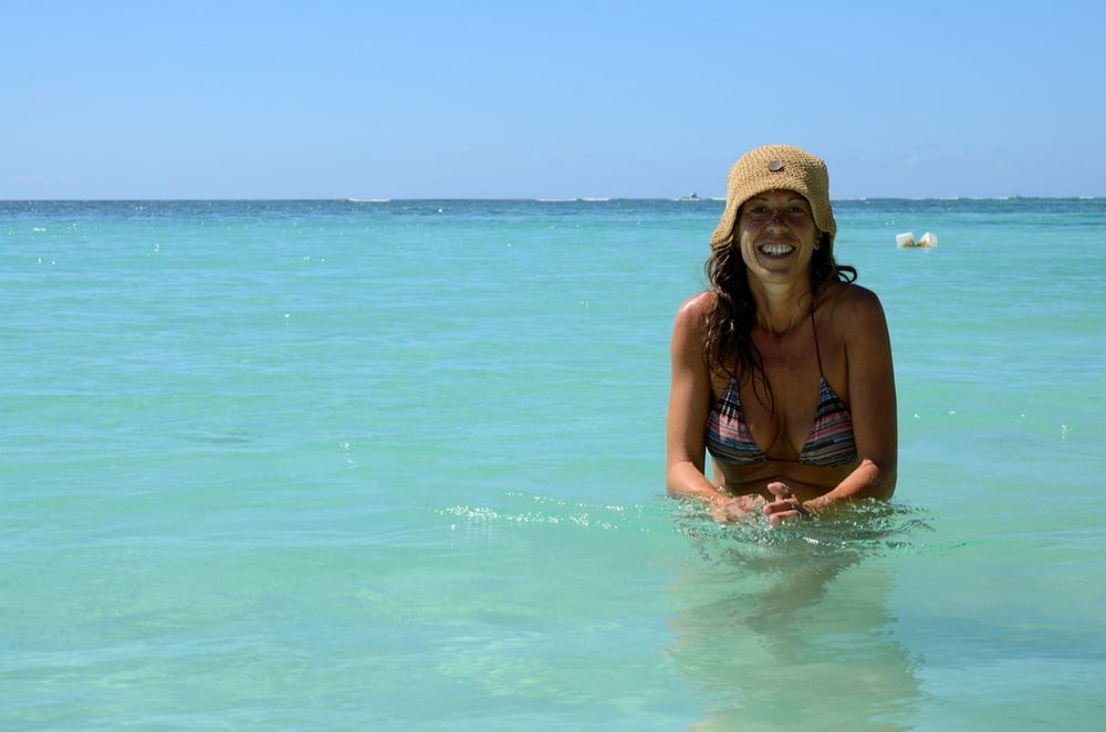Sexy vacations (candids) #94816134