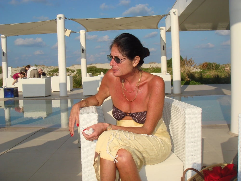 Sexy vacations (candids) #94816273