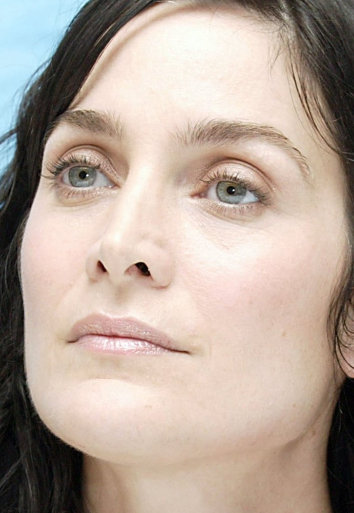 Carrie-anne moss
 #92771016