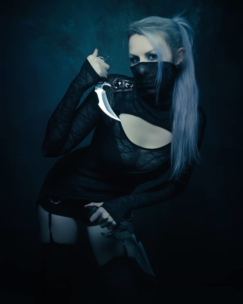 Goth amateur modell miau spookiness
 #82214184