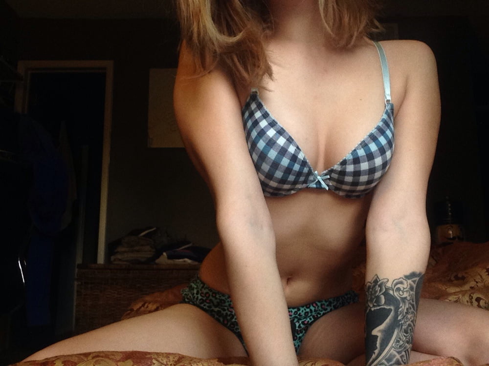 Sexy nerdy tattooed girlfriend exposed #98891365