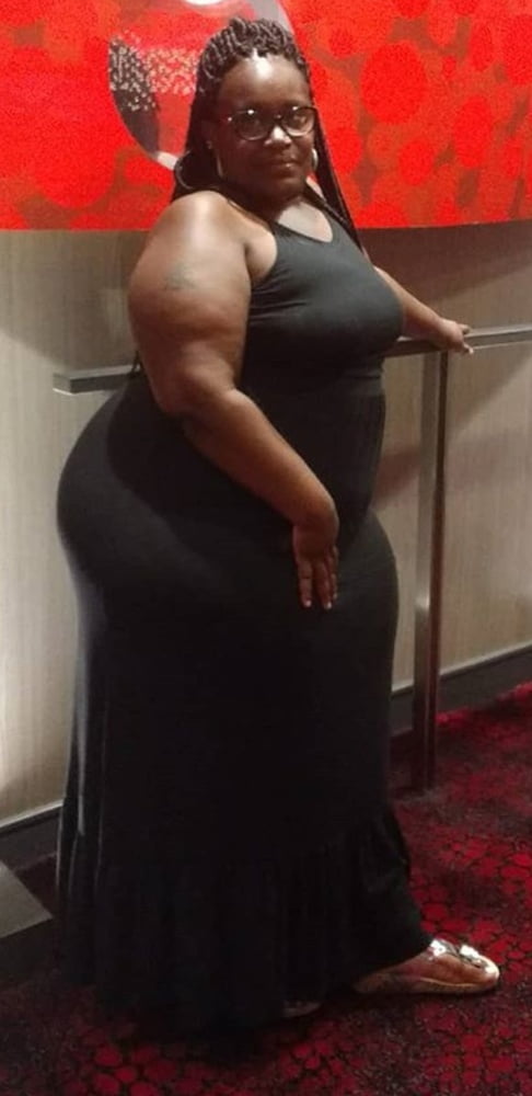 Short thick chunky mega milf bbw pear justme #101736587