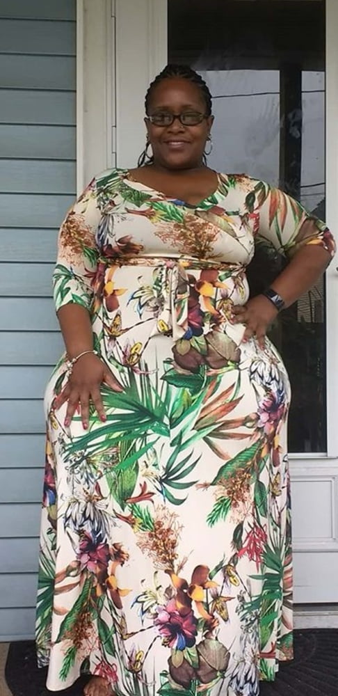 Short thick chunky mega milf bbw pear justme #101736701