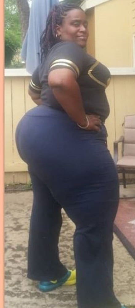 Court, épais, gros, méga milf, bbw, poire justme
 #101736747