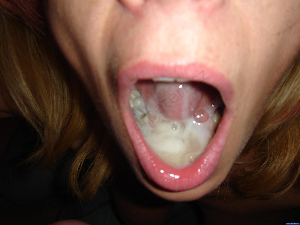 Esperma semen en la boca
 #92820963
