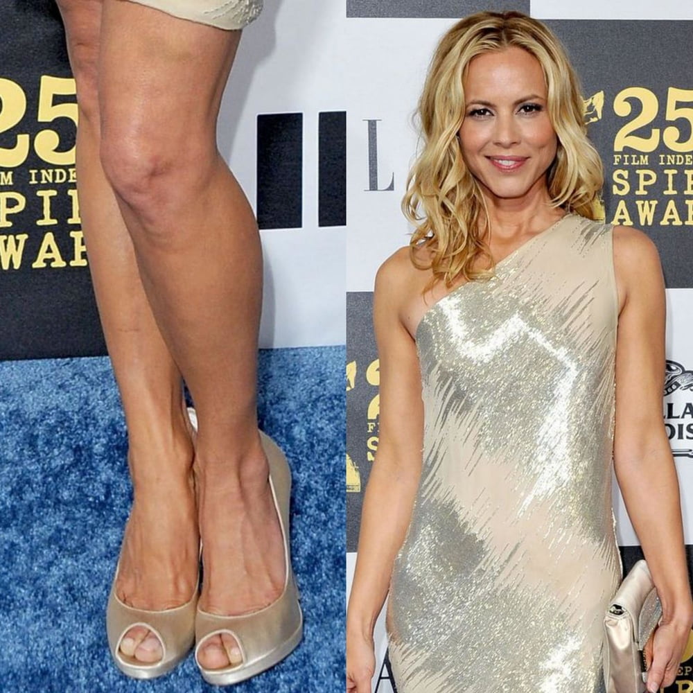 Jambes sexy de Maria bello pieds et talons hauts
 #99537984