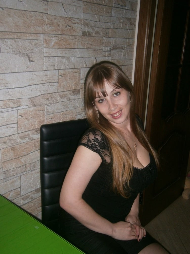 Busty Russian Woman 34 #88972296