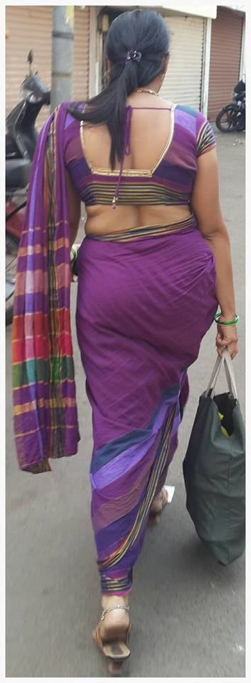 Real Desi Bhabhi Hot Back in Saree Blouse #94711087