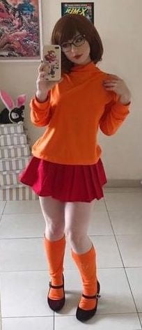 Velma cosplay flessibile gonna arancione calze mutandine gambe culo
 #97417651