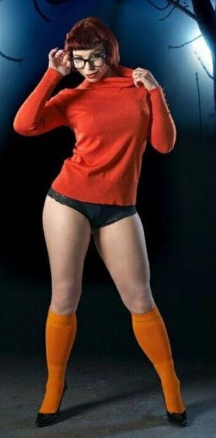 Velma cosplay flessibile gonna arancione calze mutandine gambe culo
 #97417675