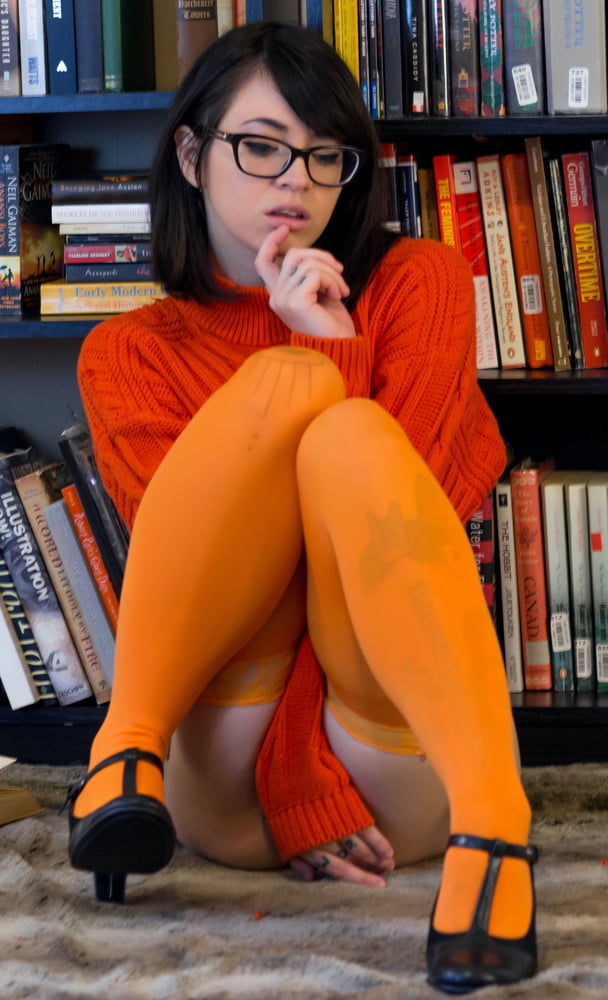 Velma cosplay jupe flexible orange chaussettes culotte jambes cul
 #97417760