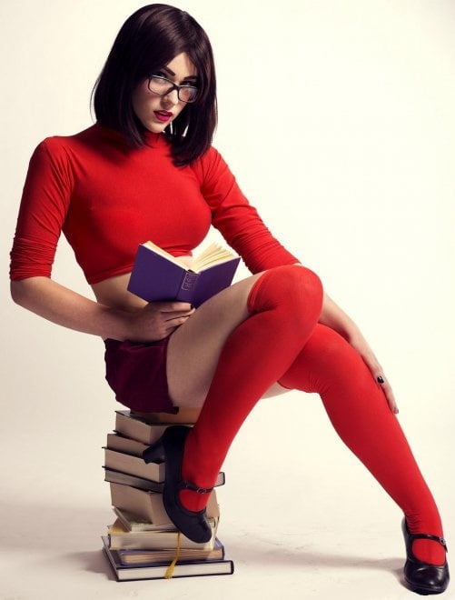 Velma cosplay flessibile gonna arancione calze mutandine gambe culo
 #97417970